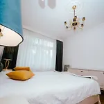 Apartman Engadin Spacious And 2bdr Szarajevó