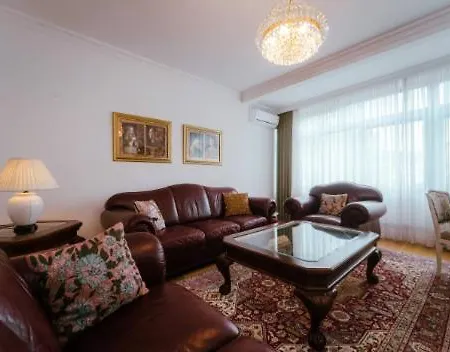 Engadin Spacious And 2bdr Sarajevo
