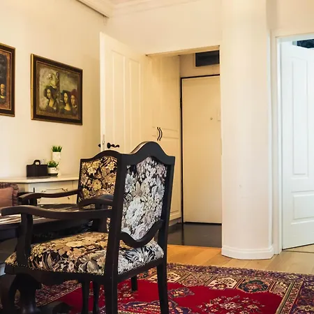 Apartment Engadin Spacious And Central 2Bdr
